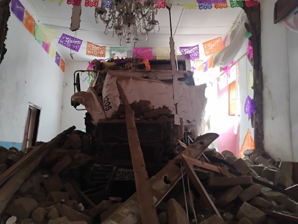 Accidente de carro de la basura en La Candelaria