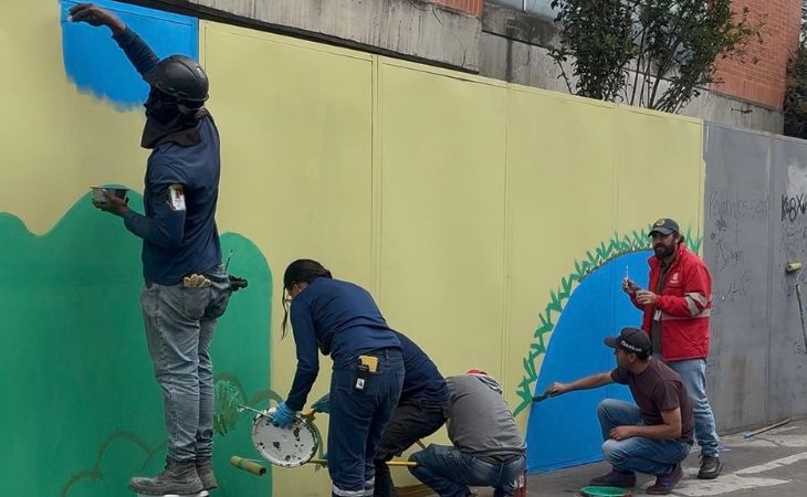 Pintando casas en San Bernardo